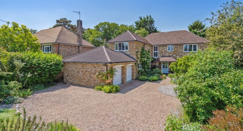 Green Lane, Farnham Common, SL2 3SR