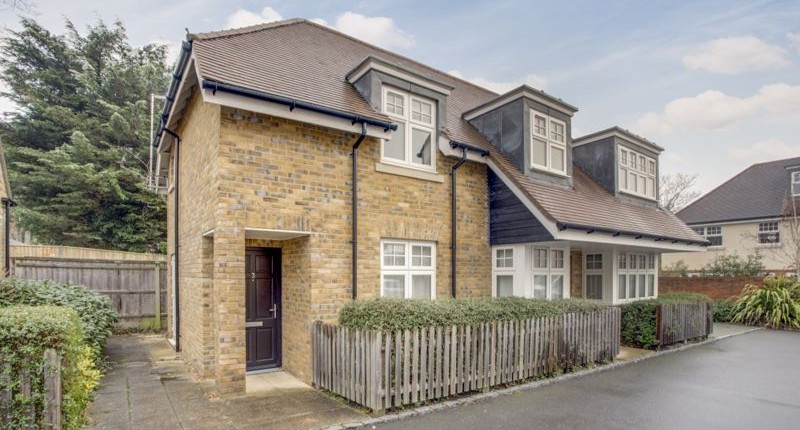 Rogers Lane, Stoke Poges, SL2 4LL