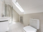 en-suite-bathroom